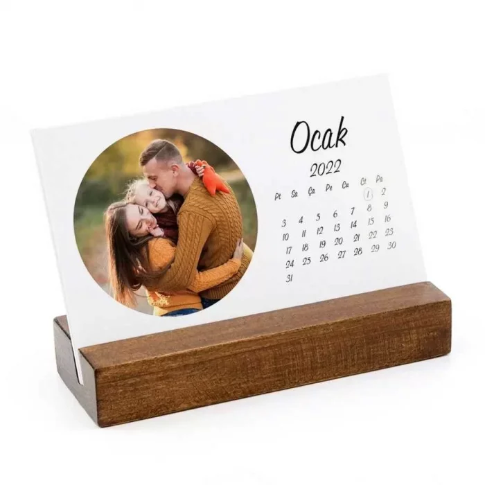 Kişiye Özel Fotoğraflı 2025 Masa Takvimi