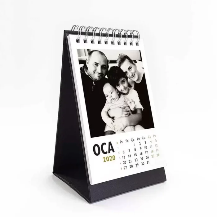 Kişiye Özel Fotoğraflı Dikey Masa Takvimi 2025