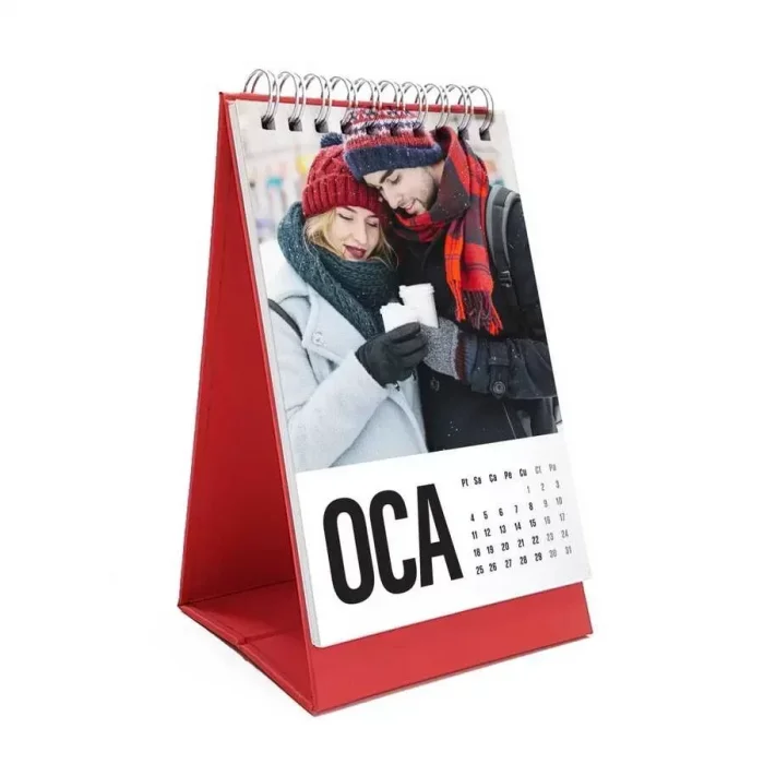 Kişiye Özel Fotoğraflı Masa Takvimi 2026 - Kırmızı