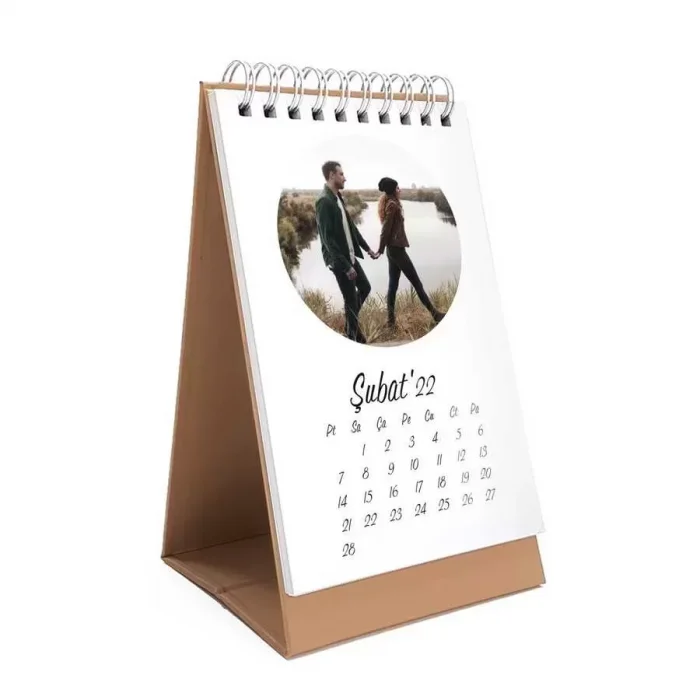 Kişiye Özel Yuvarlak Fotoğraflı 2025 Masa Takvimi Dikey Kraft