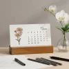 Rustik Ahşap Ayaklı 2026 Masa Takvimi - Doğum Ayı Çiçekleri Takvimi