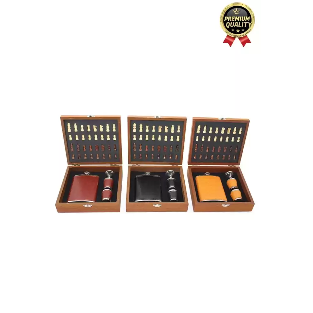 Deluxe Paslanmaz Çelik 8.Oz 2 Shot Bardaklı Satrançlı Ahşap Kutulu Alkol Deri Matara Seti 20*18 Cm