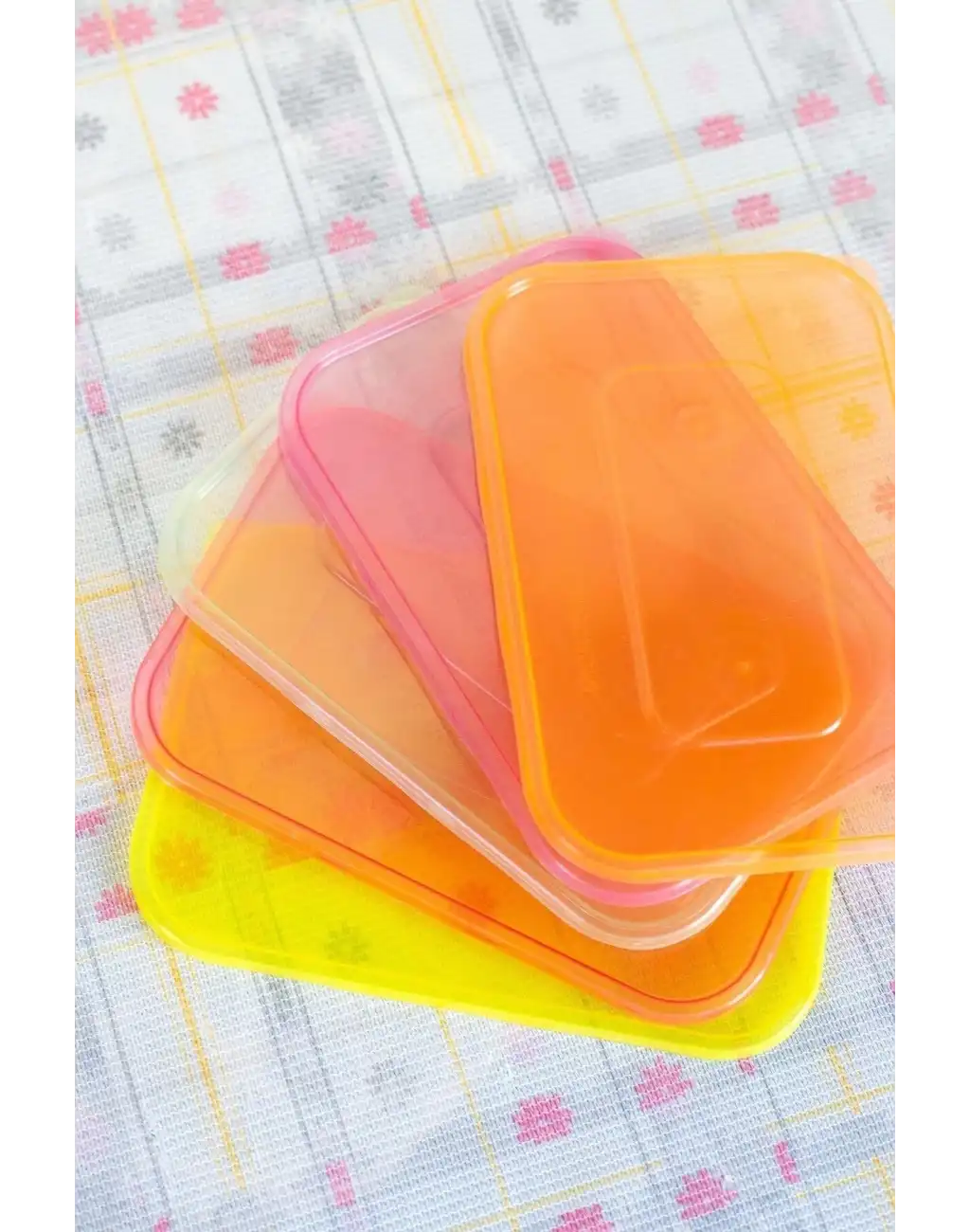 Vip Çok Renkli Kapaklı Mikrodalgaya Uygun 5li Plastik Kuru Bakliyat Yiyecek Erzak Saklama Kabı Seti