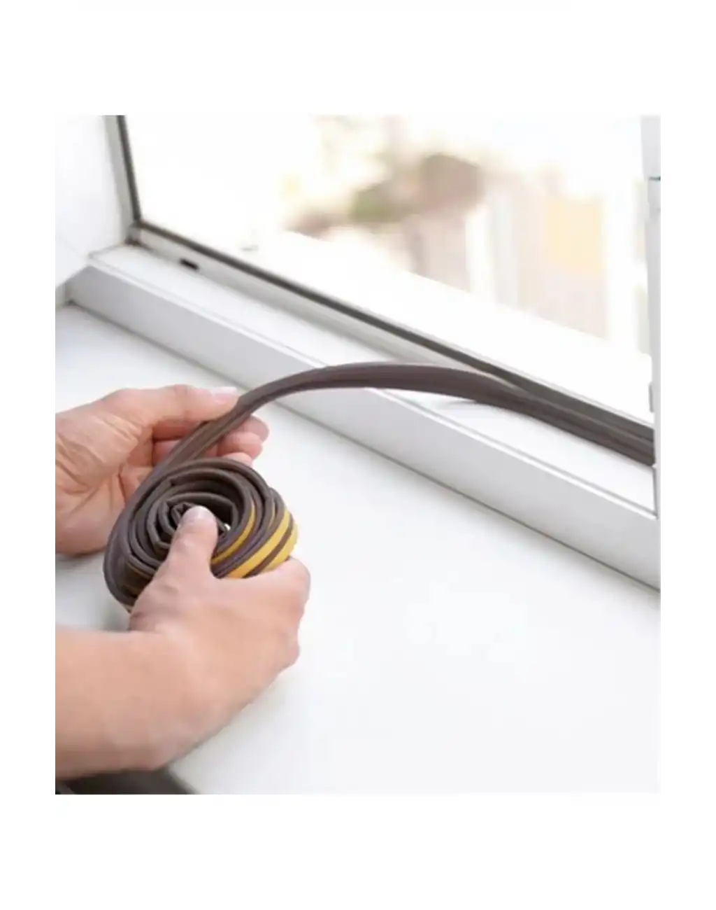 4 Metre Kahve Pvc Doğrama Kapı Pencere Soğuk Geçirmez Sızdırmaz İzolasyon Fitil Yapışkanlı 2x2=4 mt