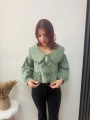 BEBE YAKA FIRFIRLI BAĞLAMALI BLUZ YEŞİL