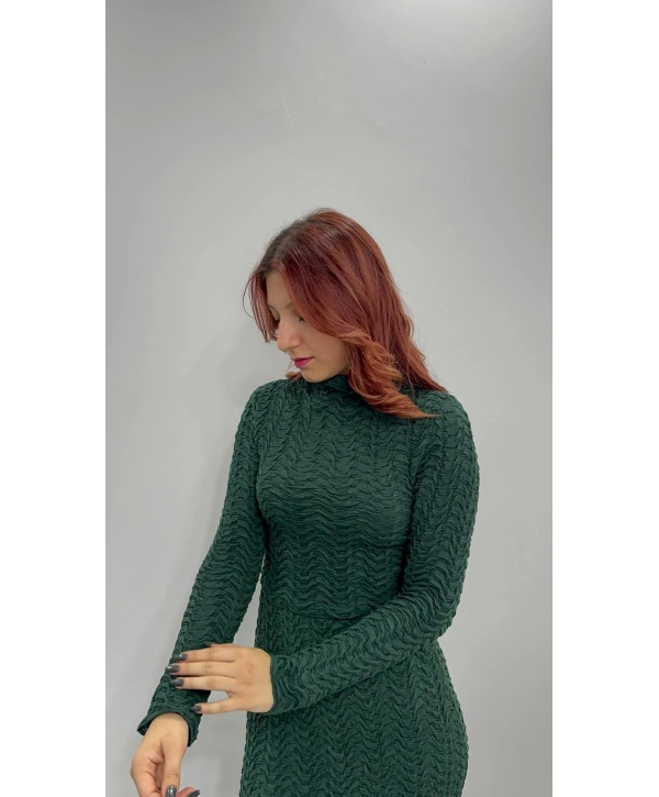 YEŞİL ETEKLİ TAKIM