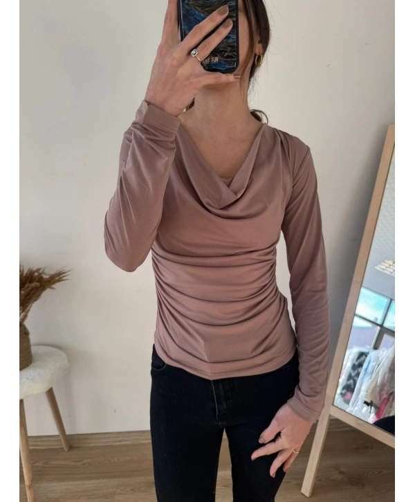 BEJ DEGAJE YAKA BLUZ