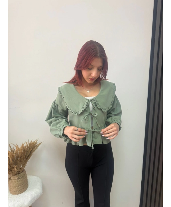BEBE YAKA FIRFIRLI BAĞLAMALI BLUZ YEŞİL
