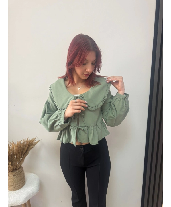 BEBE YAKA FIRFIRLI BAĞLAMALI BLUZ YEŞİL