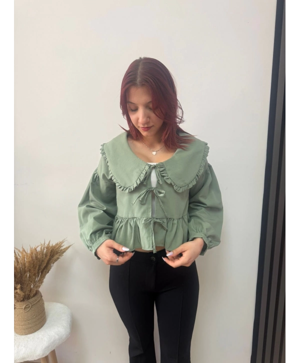 BEBE YAKA FIRFIRLI BAĞLAMALI BLUZ YEŞİL