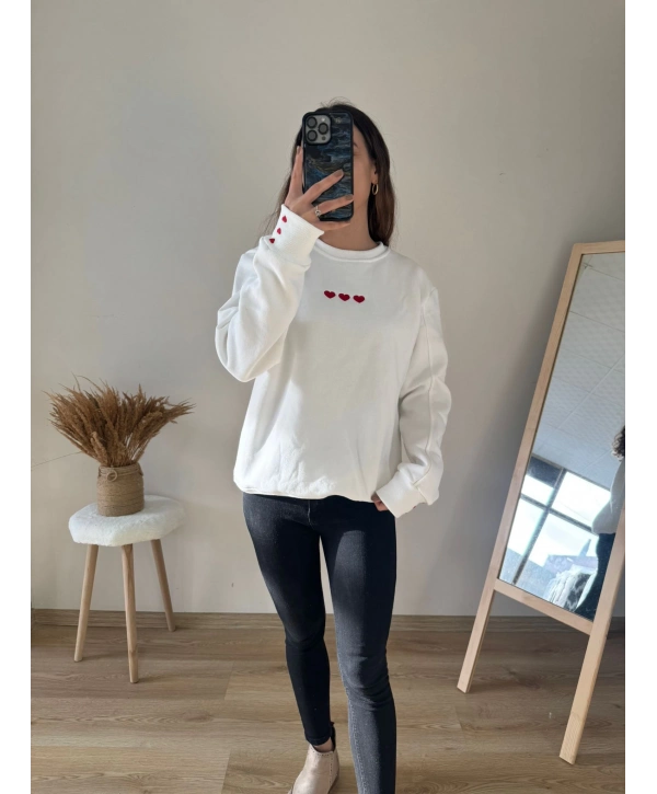 KALP NAKIŞLI SWEAT BEYAZ