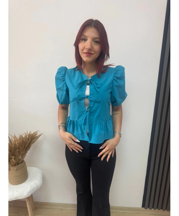 MAVİ FIRFIRLI BAĞLAMALI BLUZ