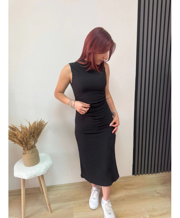 SİYAH MİDİ ELBİSE
