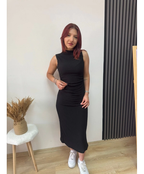 SİYAH MİDİ ELBİSE