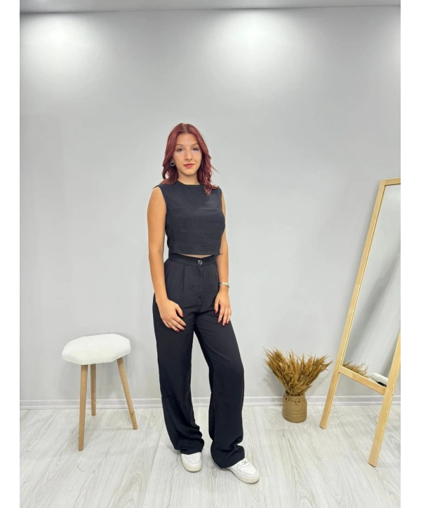 SİYAH SIRT FERMUARLI TAKIM