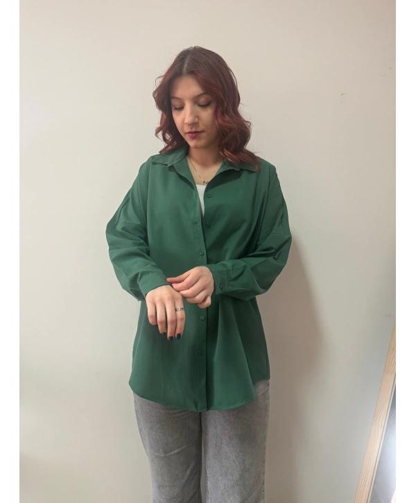 ZÜMRÜT YEŞİLİ OVERSİZE BASIC GÖMLEK