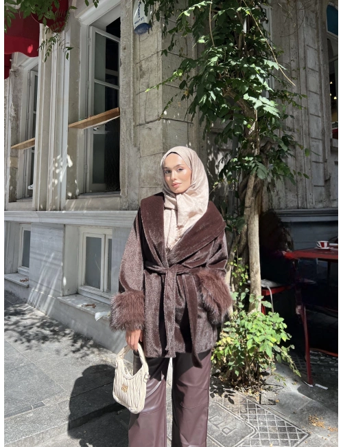 Allo kolları Kürk Detaylı Mont - Kahve