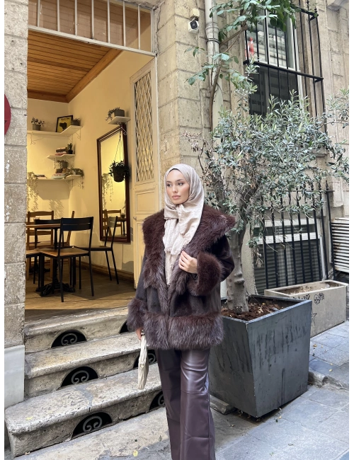 Basle Kürk Mont - Kahve