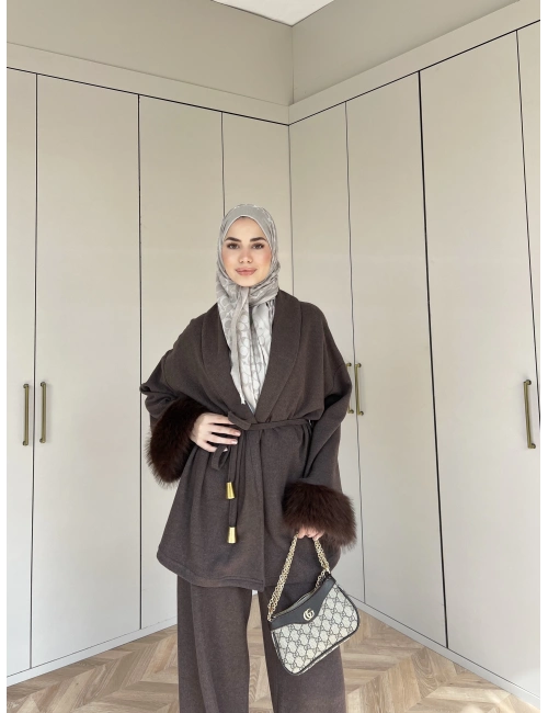 Hüma Kol Detayı Kürk Takım - Acı Kahve (ÖN SİPARİŞ)