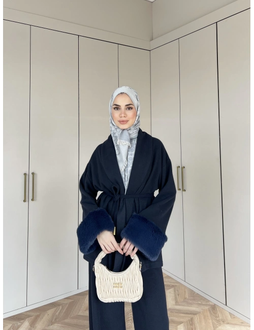 Hüma Kol Detayı Kürk Takım - Lacivert (ÖN SİPARİŞ)