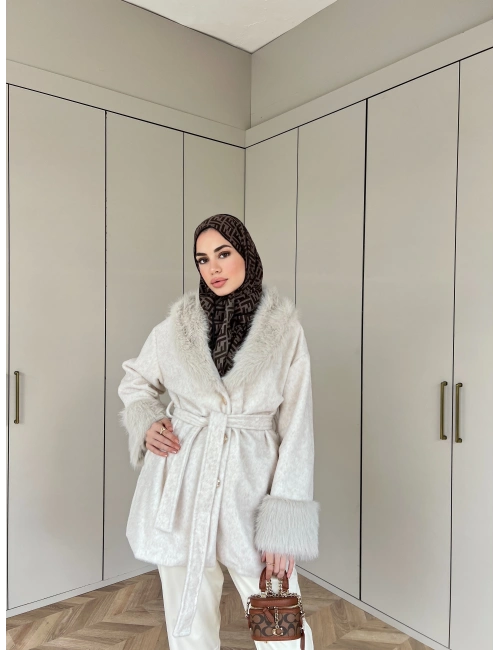 Mandalin Mont - Krem