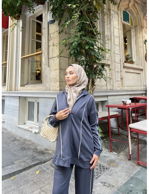 Mehru Çizgi Detaylı Takım - Lacivert