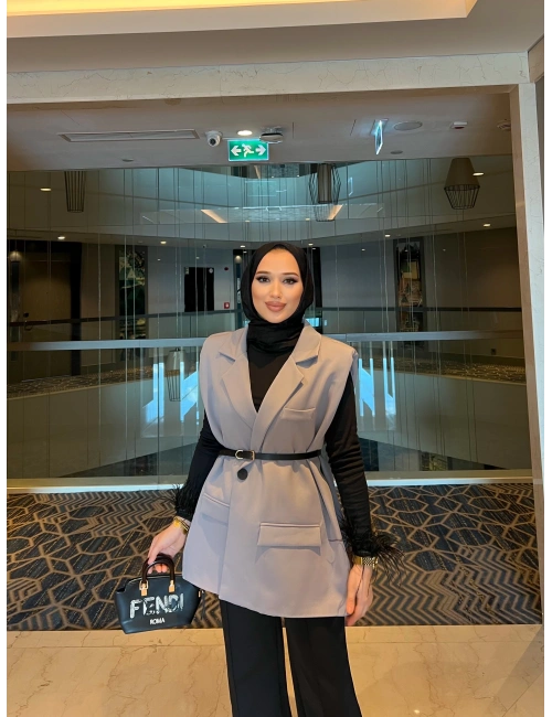 Nes Vatka Detaylı Yelek - Gri