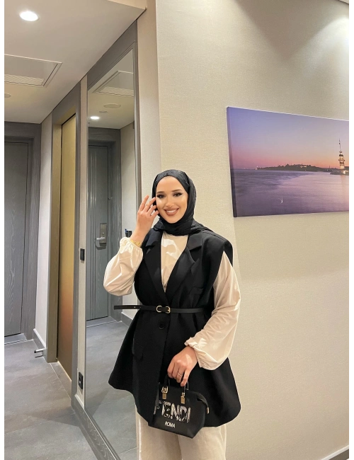 Nes Vatka Detaylı Yelek - Siyah