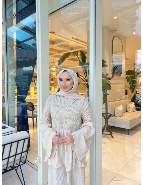 Piliseli Lastik Detay Takım - KREM