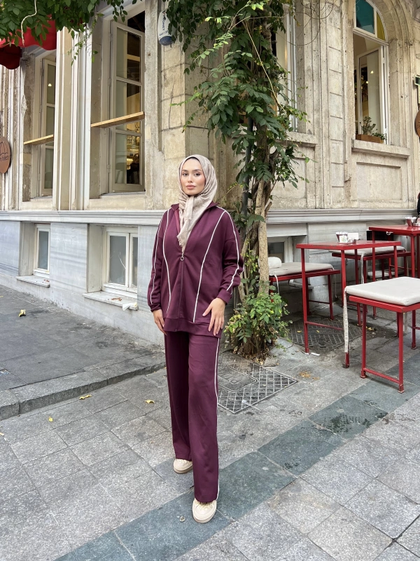 Mehru Çizgi Detaylı Takım - Bordo