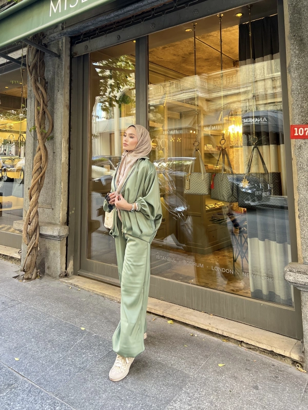 İdil Saten Takım - Yeşil