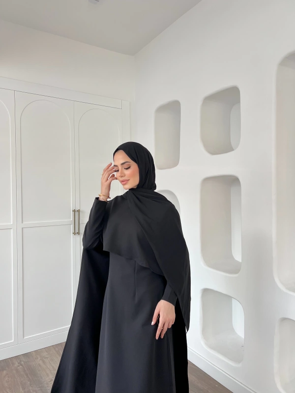 Pelerinli Özge Elbise - Siyah