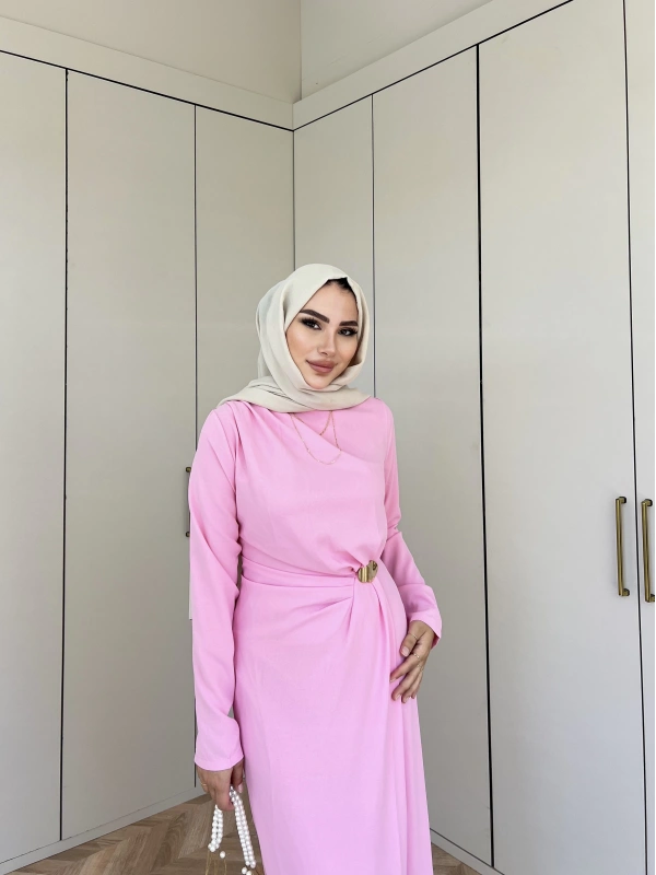 Asil Yan Detaylı Elbise - Pembe