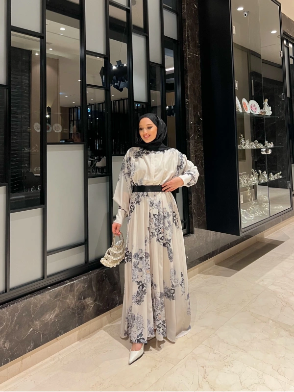 Beste çiçek Desenli Elbise - Siyah