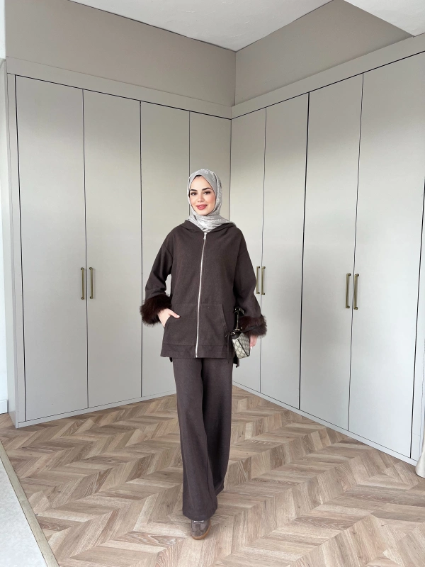 Ela Kürk Detaylı Takım - Kahve