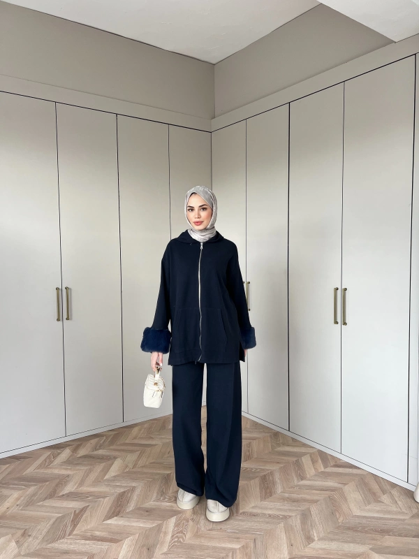 Ela Kürk Detaylı Takım - Lacivert