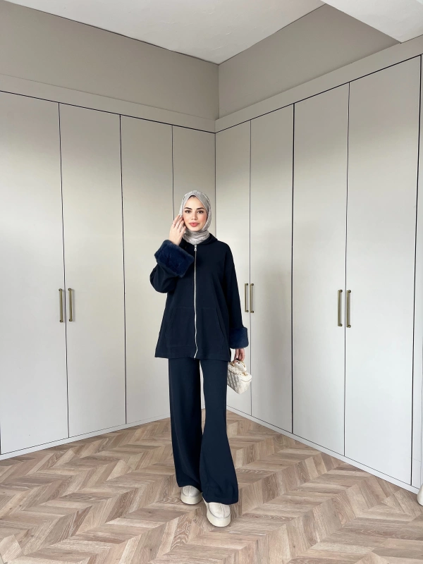 Ela Kürk Detaylı Takım - Lacivert