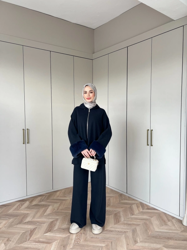 Ela Kürk Detaylı Takım - Lacivert