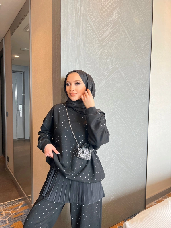 Erla Taş Detaylı Eşofman Takım - Siyah (ÖN SİPARİŞ)