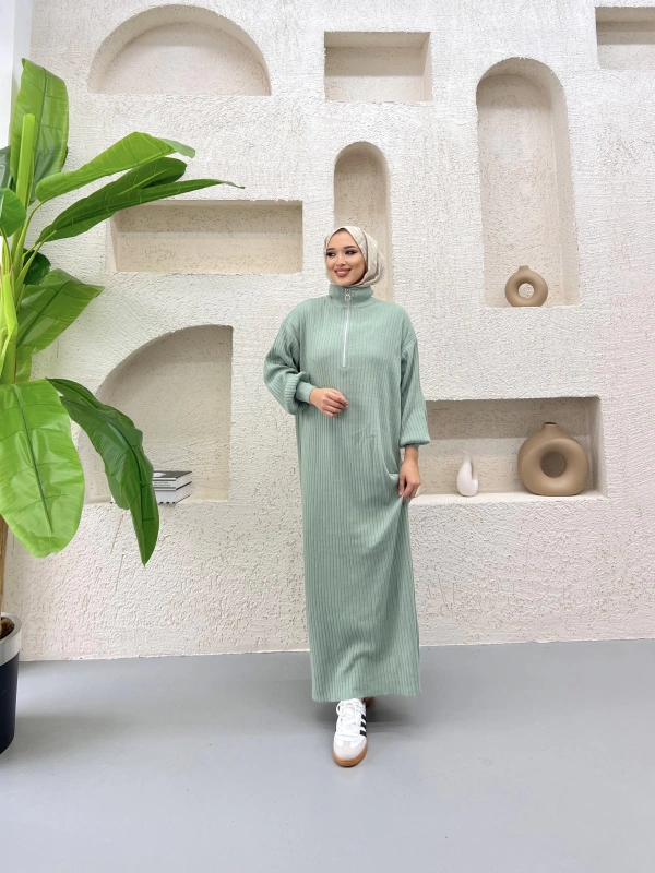 Fermuar Detaylı Triko Elbise Çağla