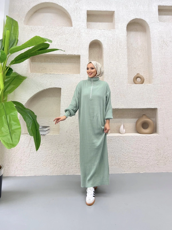 Fermuar Detaylı Triko Elbise Çağla