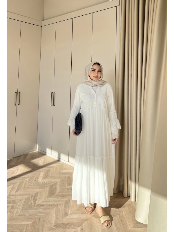 Hadise Kolları Dantel Elbise - Beyaz