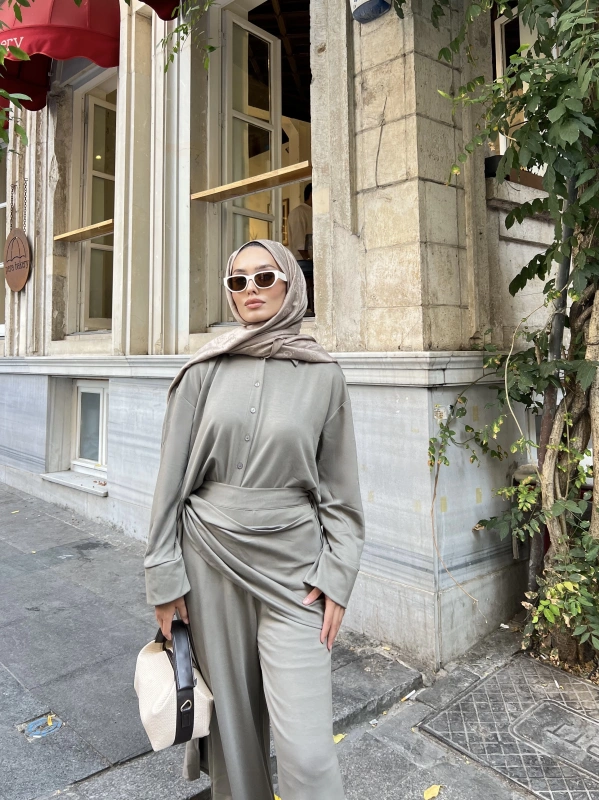 Lale Belden Geçirmeli Oysha Takım - Yeşil