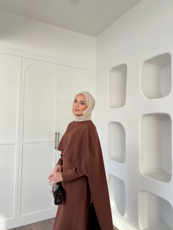 Pelerinli Özge Elbise - Kahve