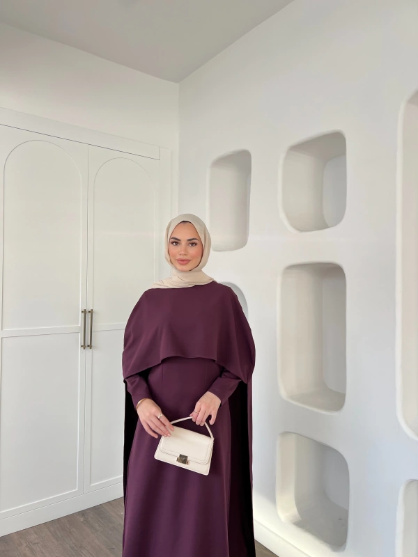 Pelerinli Özge Elbise - Mürdüm