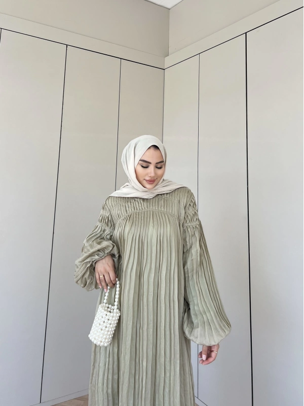 Pelin Piliseli Elbise - Yeşil