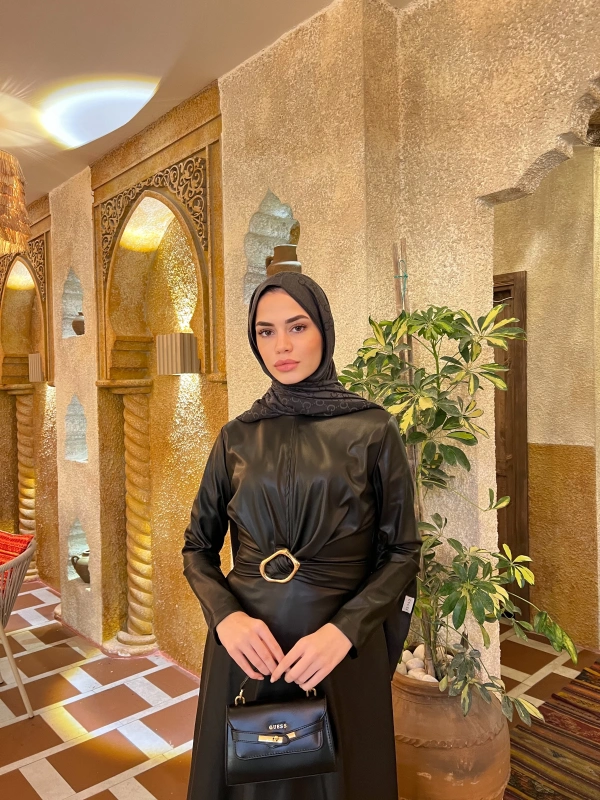 Selvi Deri Elbise - Siyah