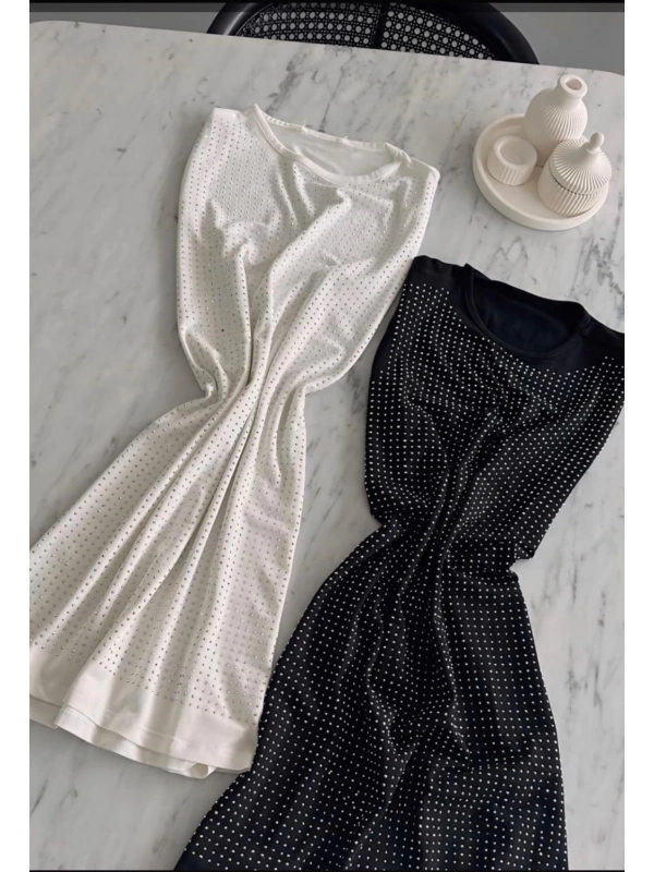 Taş Detaylı İçlik Beyaz