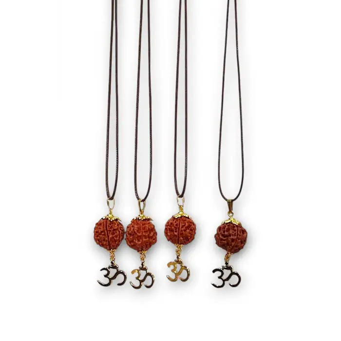 İri Taneli Rudrakşa Ohm Sembolü Kolye Rudraksha RK115