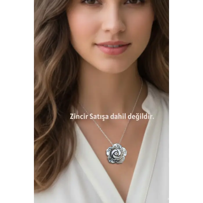 Gül Motifi Gri Renk Sedef Broş BR10-13